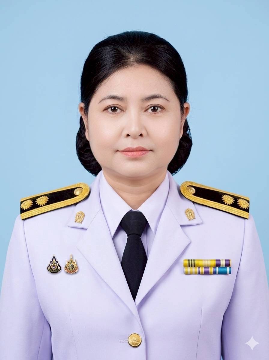 นางภัชนีวรรณ ไชยต้นเทือก